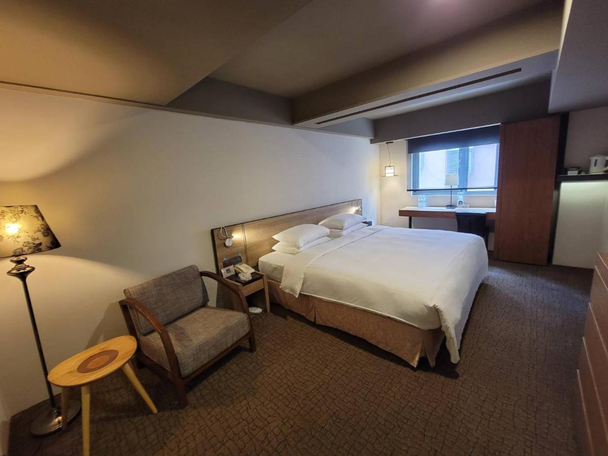 Simple + Hotel Taipei Exterior photo