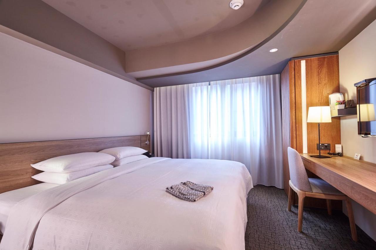 Simple + Hotel Taipei Exterior photo