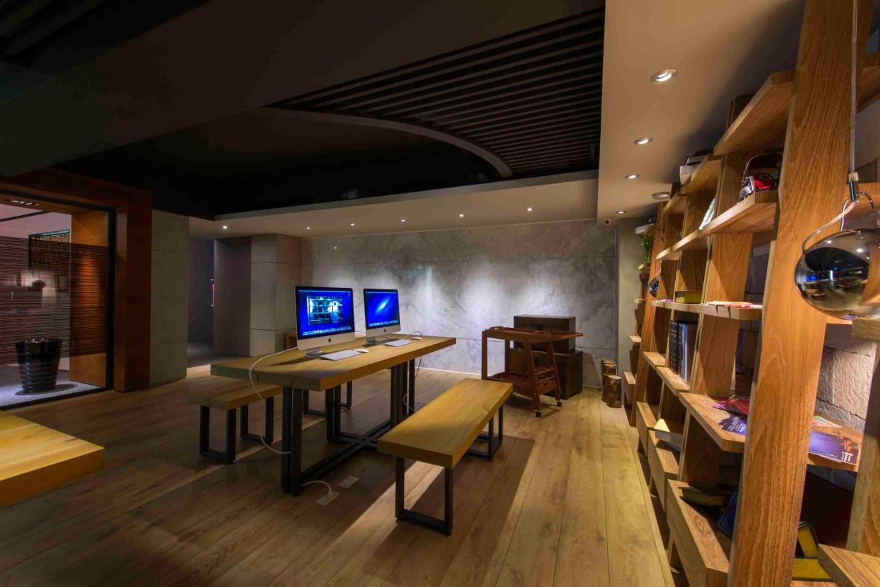 Simple + Hotel Taipei Exterior photo